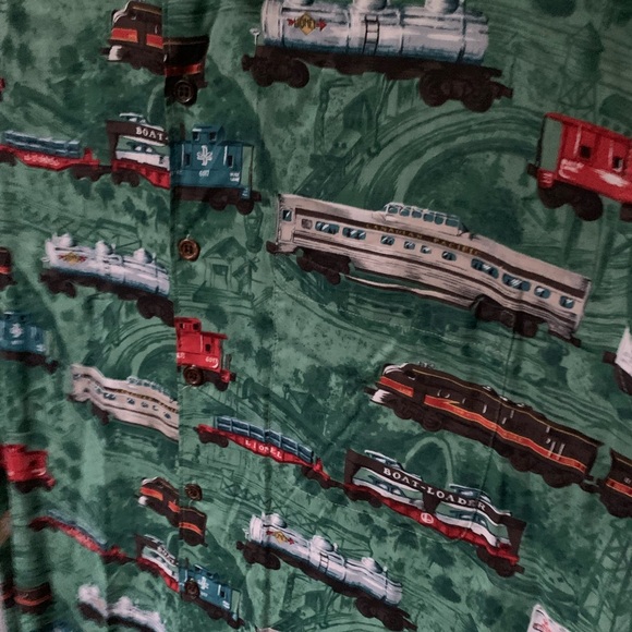 Reyn Spooner Vehicle Motif Button Up - Picture 2 of 6